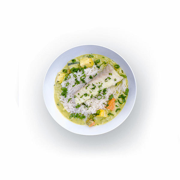 Epicured's Thai Green Curry in a bowl, garnished with cilantro and accompanied by fluffy basmati rice, showcasing a fusion of vibrant vegetables and succulent cod chunks immersed in a creamy coconut-based curry sauce.